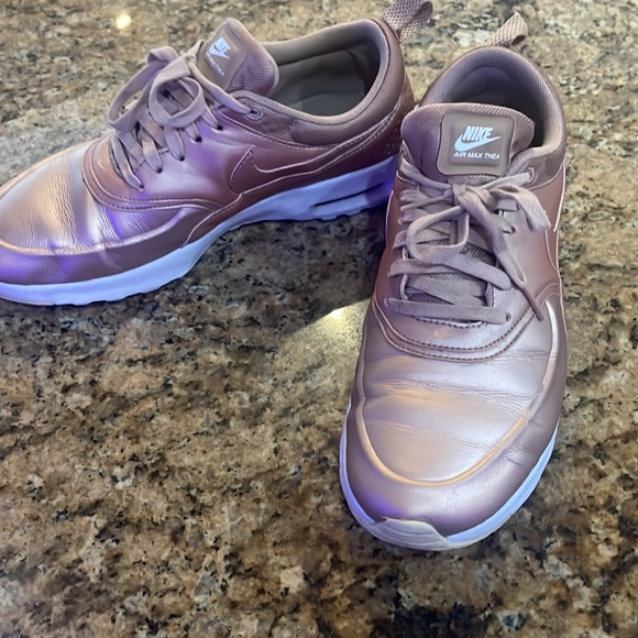 Mike Air Max Thea - Rose Gold Size 9 - Picture 2 of 3
